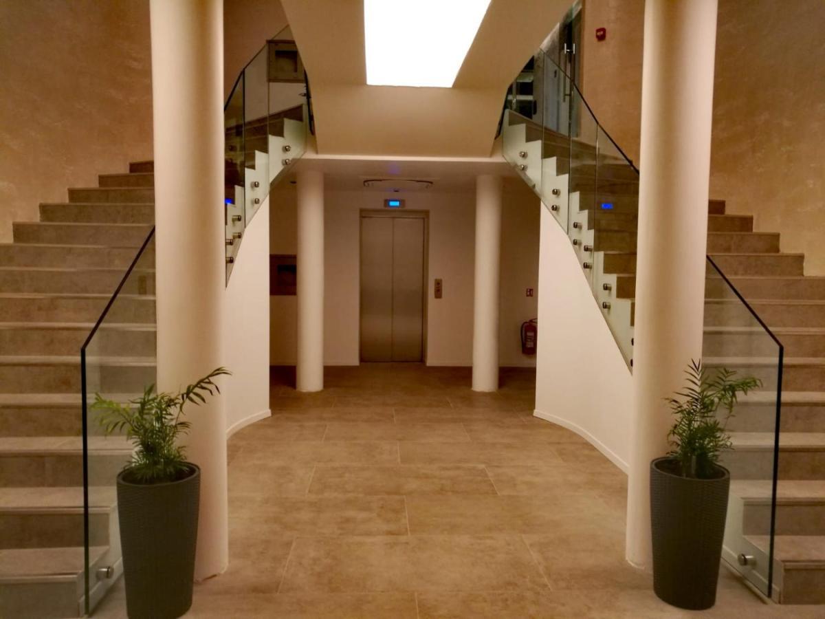 Sky Beach Aparthotel Marina Dış mekan fotoğraf
